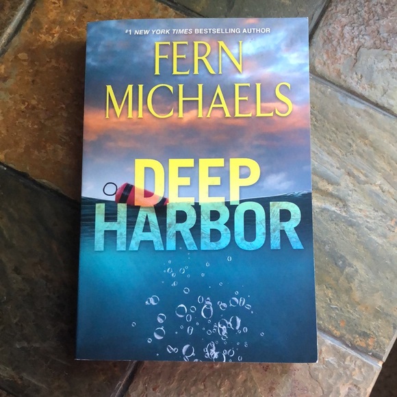 FREE Fern Michaels Deep Harbor: A Saga of Loss and Love Paperback Book - Picture 2 of 3